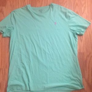 Men’s polo size large